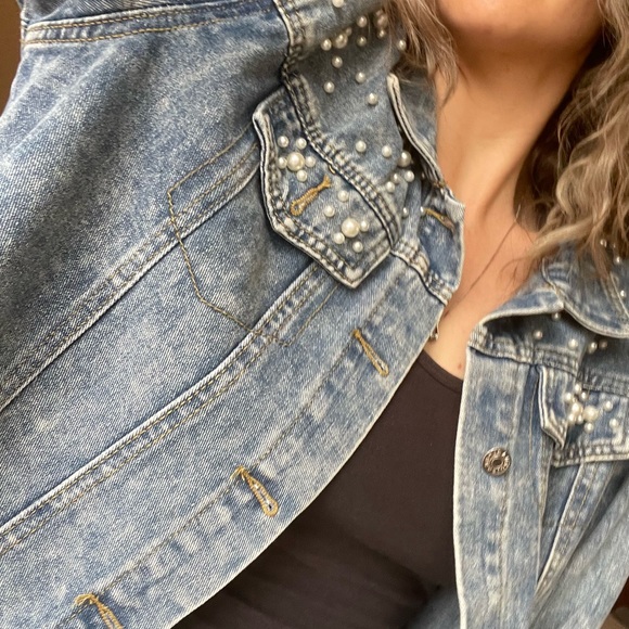 Pearl Embellished Denim Crop Jacket - Picture 3 of 5